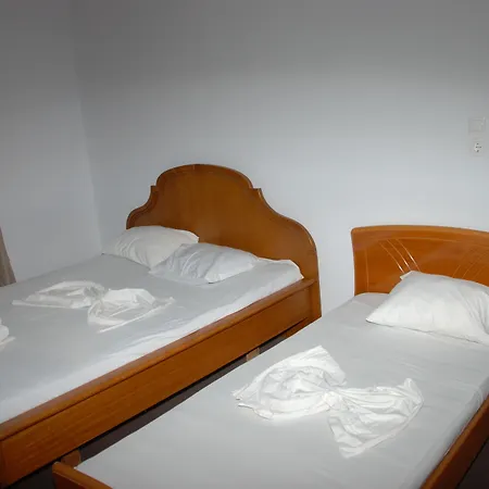 Freskia Hotel 3*