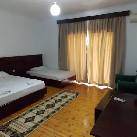 Freskia Sarandë