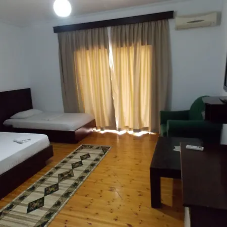 Freskia Sarandë