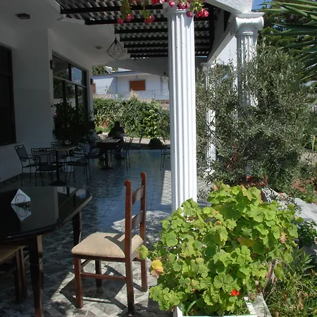 Hotel Freskia 3*