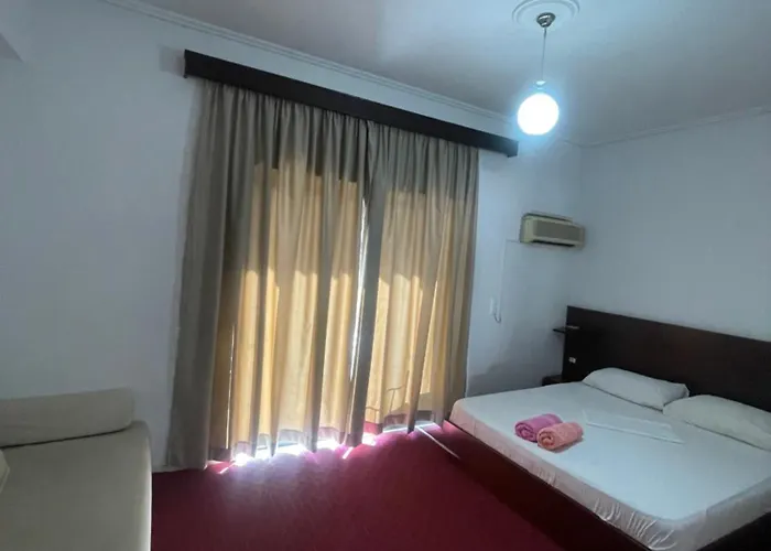 מלון Freskia סרנדה