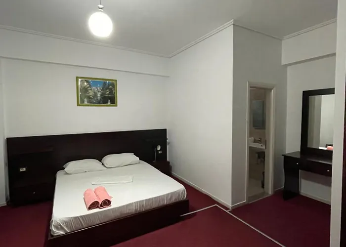 Freskia 3* ساراندا