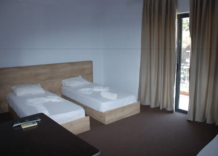 מלון Freskia סרנדה