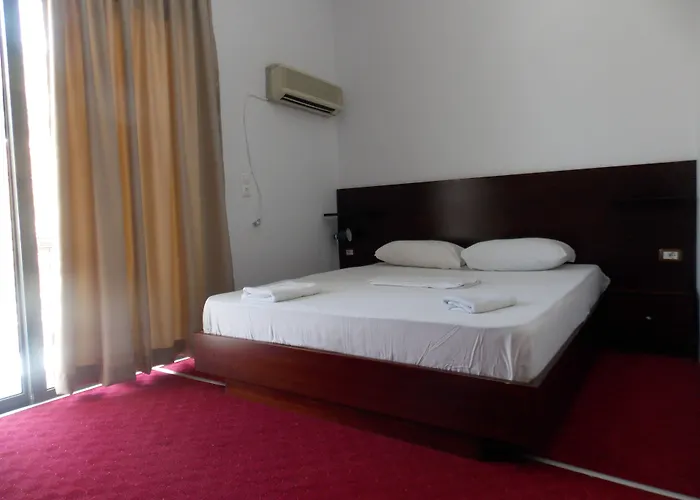 מלון Freskia סרנדה